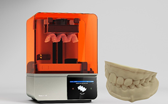 顎の骨の実寸大 3Dプリンタ